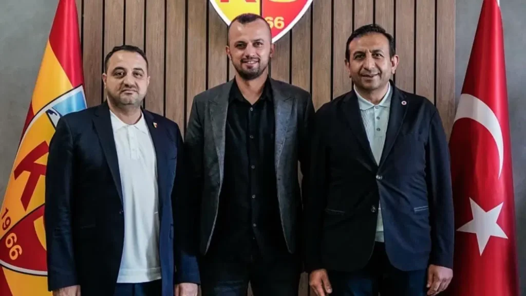 Kayserispor’dan İlhan Parlak kararı